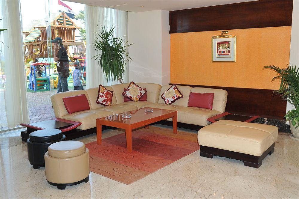 Porto Sokhna Pyramids Apartments Powered By Amer-Group Family Only Ain Sukhna Dış mekan fotoğraf