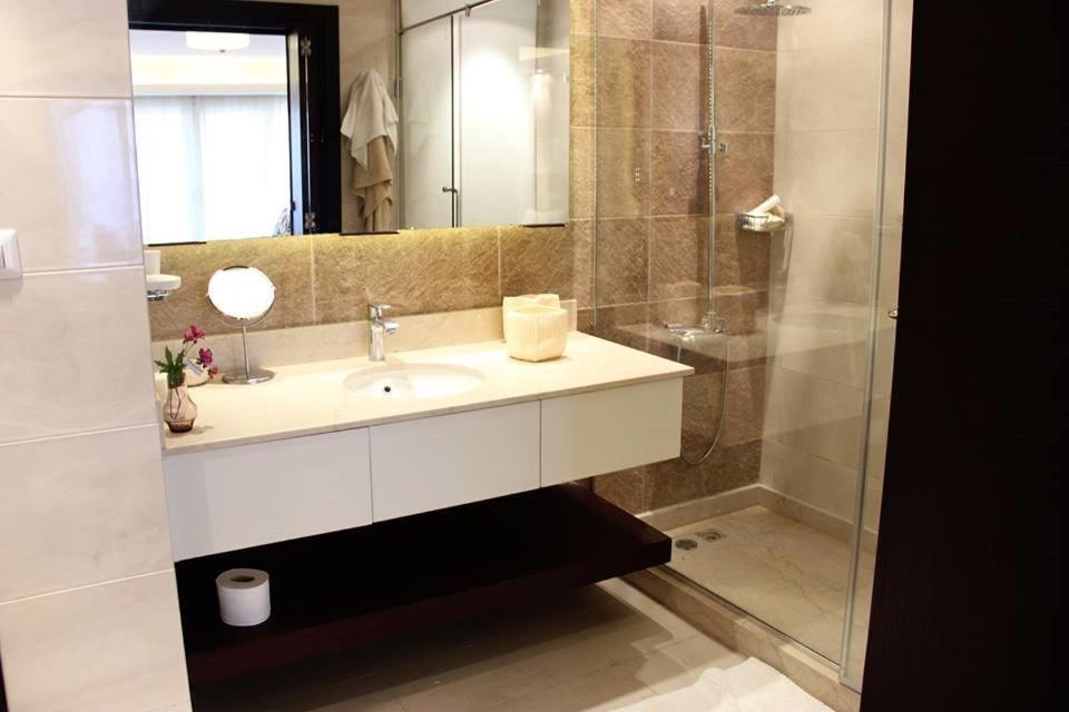 Porto Sokhna Pyramids Apartments Powered By Amer-Group Family Only Ain Sukhna Dış mekan fotoğraf
