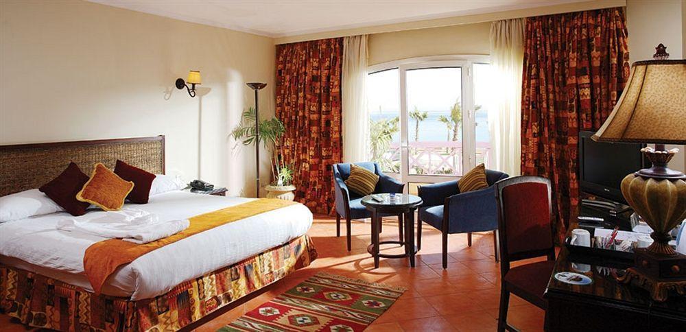 Porto Sokhna Pyramids Apartments Powered By Amer-Group Family Only Ain Sukhna Dış mekan fotoğraf