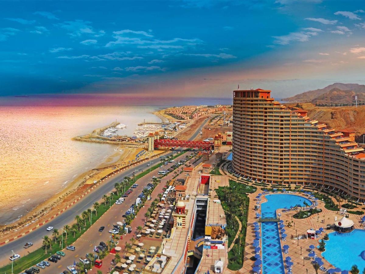 Porto Sokhna Pyramids Apartments Powered By Amer-Group Family Only Ain Sukhna Dış mekan fotoğraf